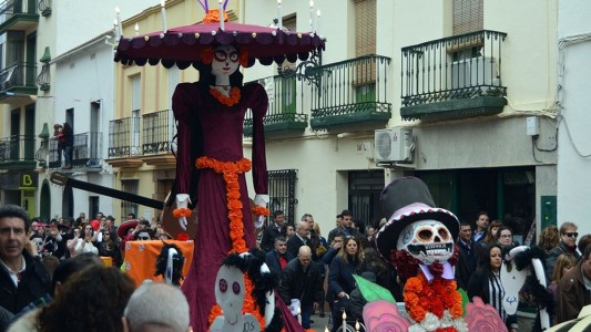 Desfiles el Domingo de Carnaval en Almadén