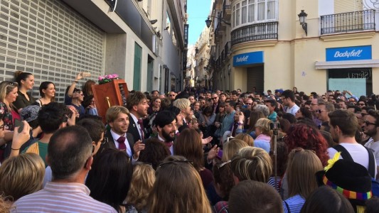 Cádiz vuelve a llenar sus calles de alegría con motivo del Carnaval Chiquito. Foto: La Azotea de Cádiz